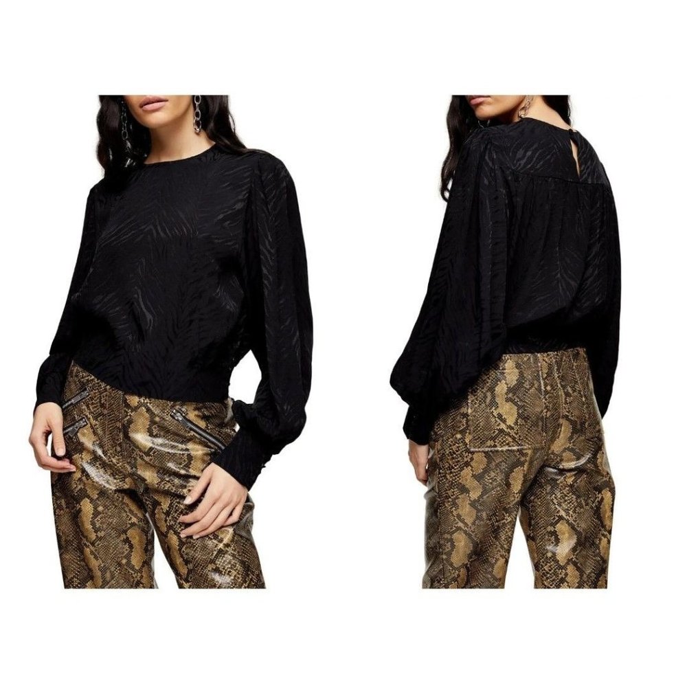 NWT Topshop Tiger Stripe Jacquard Satin Top 6 Jewel Neck Black